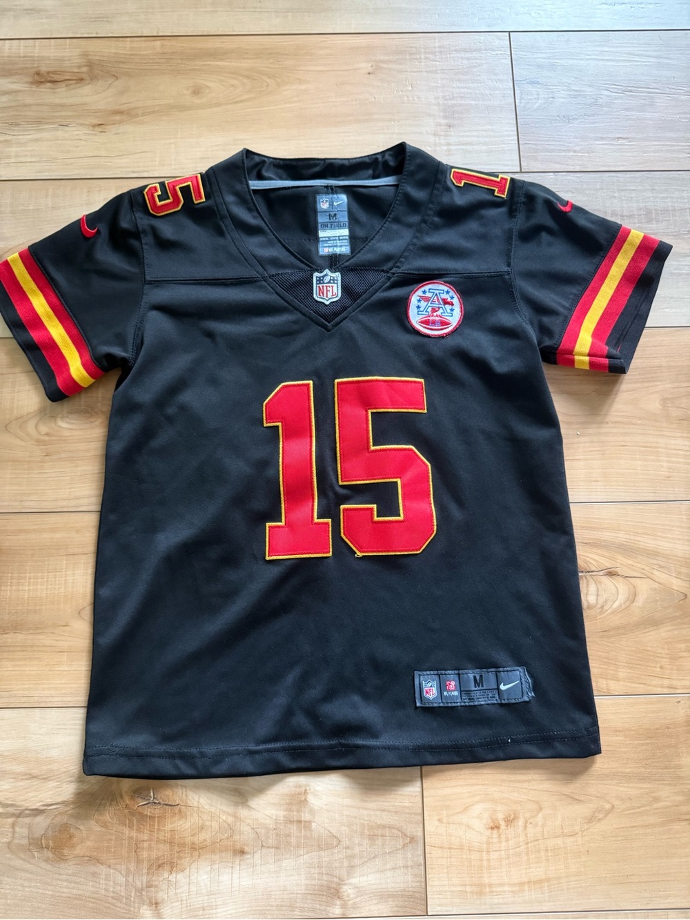 Nike KC Chiefs Mahomes Kids Black Jersey with Red Trim #15